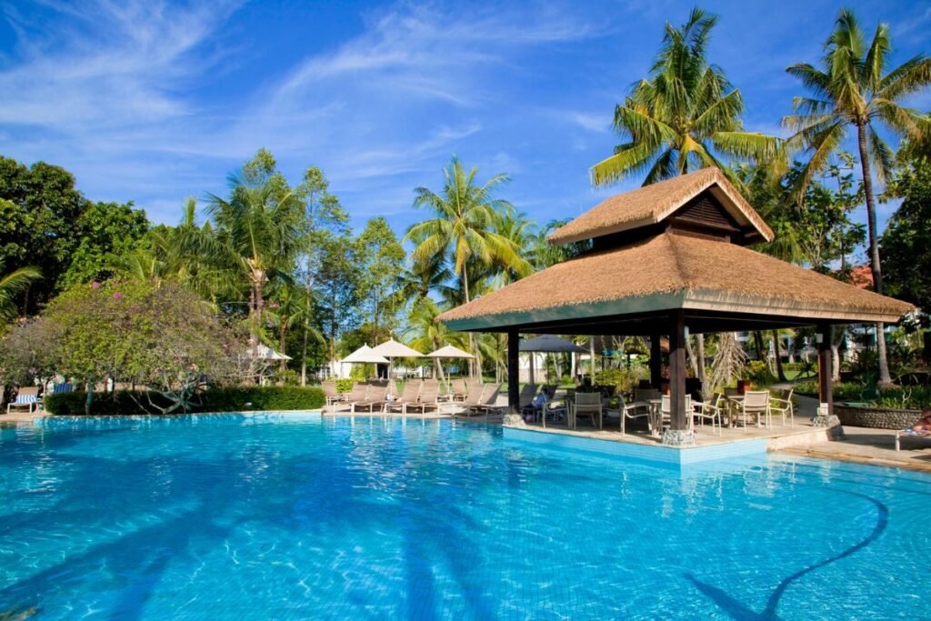 Light Timber vs Heavy Timber Pavilion